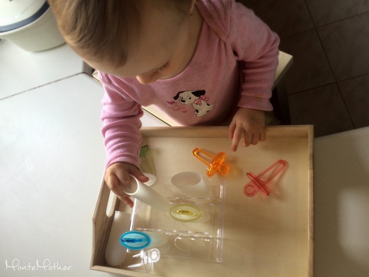 Montessori zastrkovanie a navliekanie - nanukové formy
